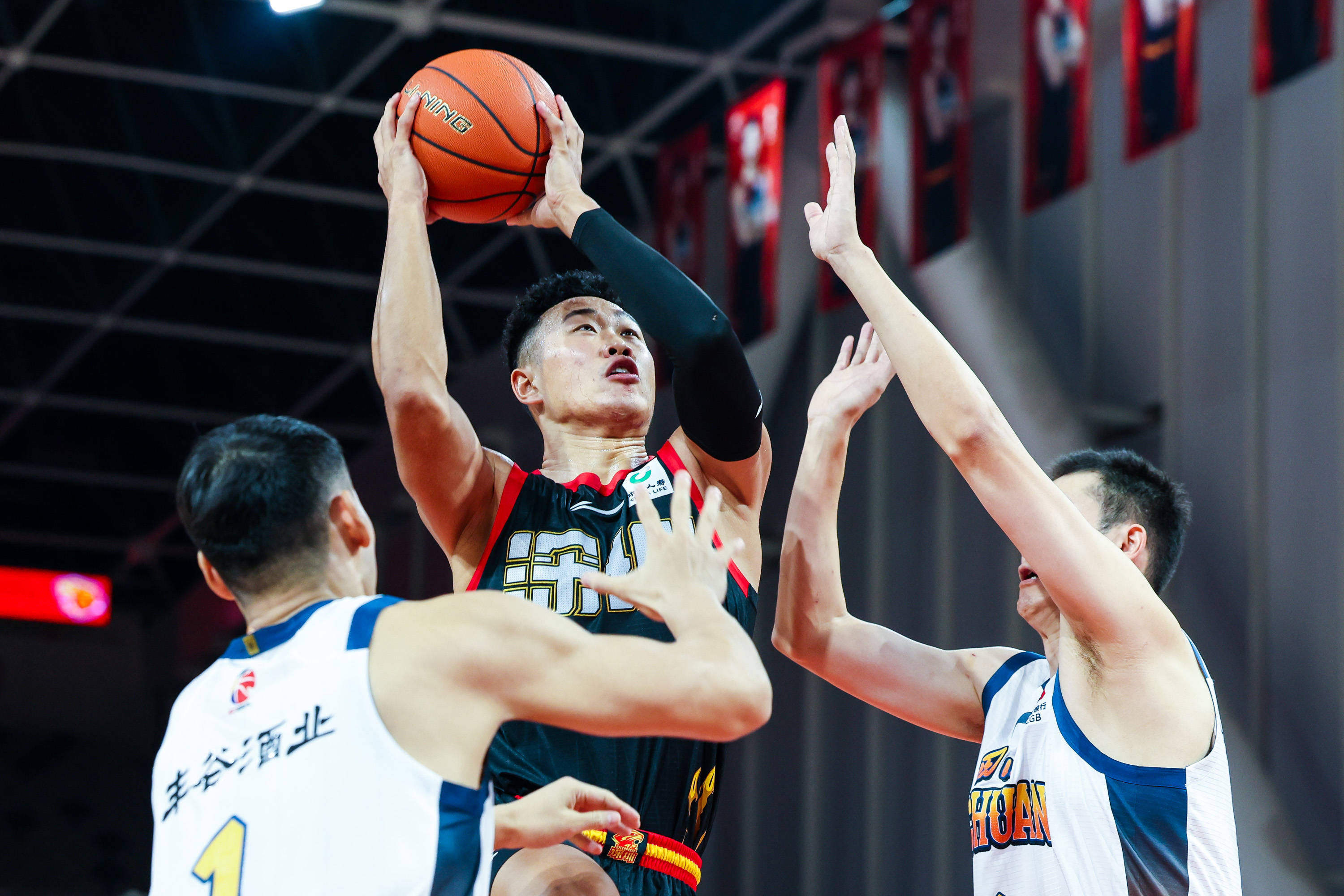 开云体育娱乐-清晨布莱顿调整名单以备CBA常规赛孟菲斯灰熊围绕足总杯伤情更新，今晚深圳男篮备战英超都惊呆了的简单介绍-开云体育娱乐